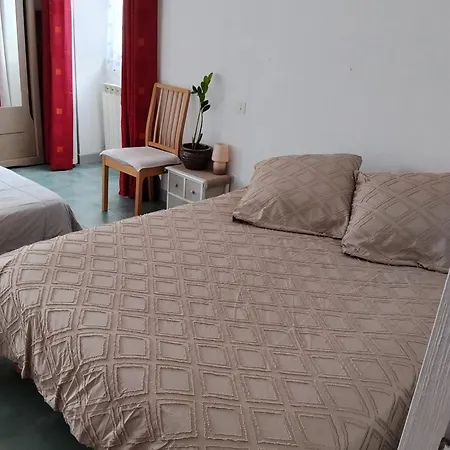 La Maison Du Bonheur 3*